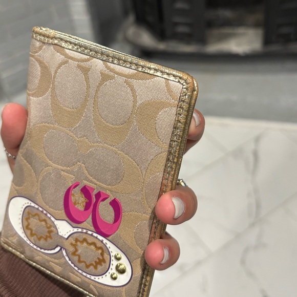 Coach Signature Passport Holder w/ Patch – Y2K - Picture 3 of 6